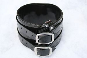 K2. DEFENDER CUT COLLAR WITH CHIN FLAP Wild Boar USA/Ugly Dog Ranch